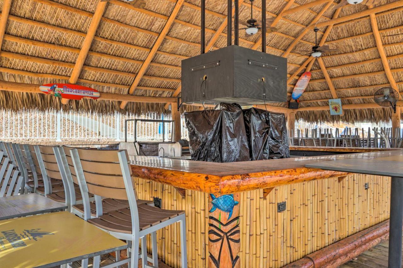 Hot Tub And Fire Pit Margaritaville Home! オーセージ・ビーチ エクステリア 写真